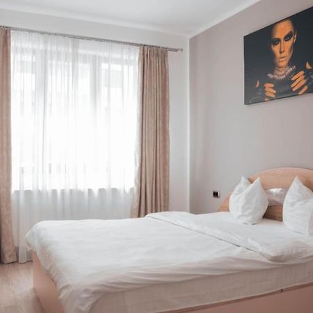 Apartament Zona Coresi Mall Brasov Luaran gambar